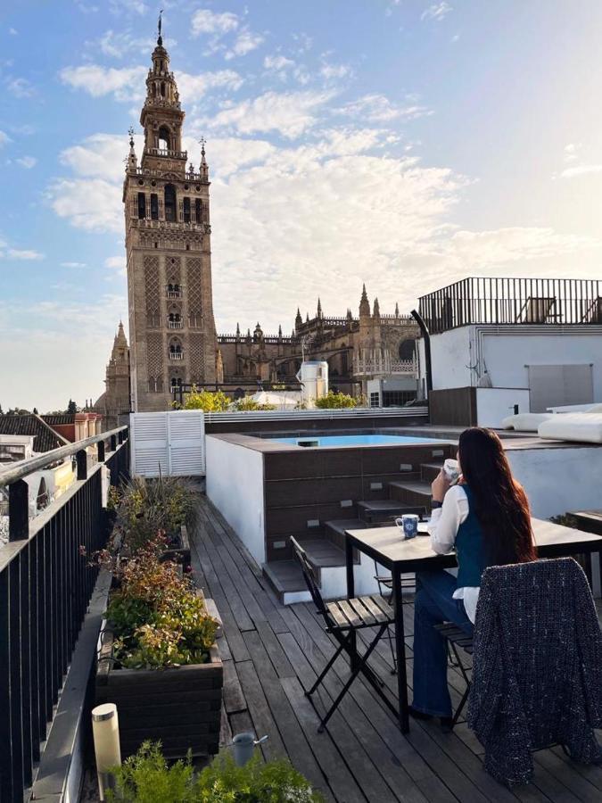 Catedral Square Apartment Севиля Екстериор снимка