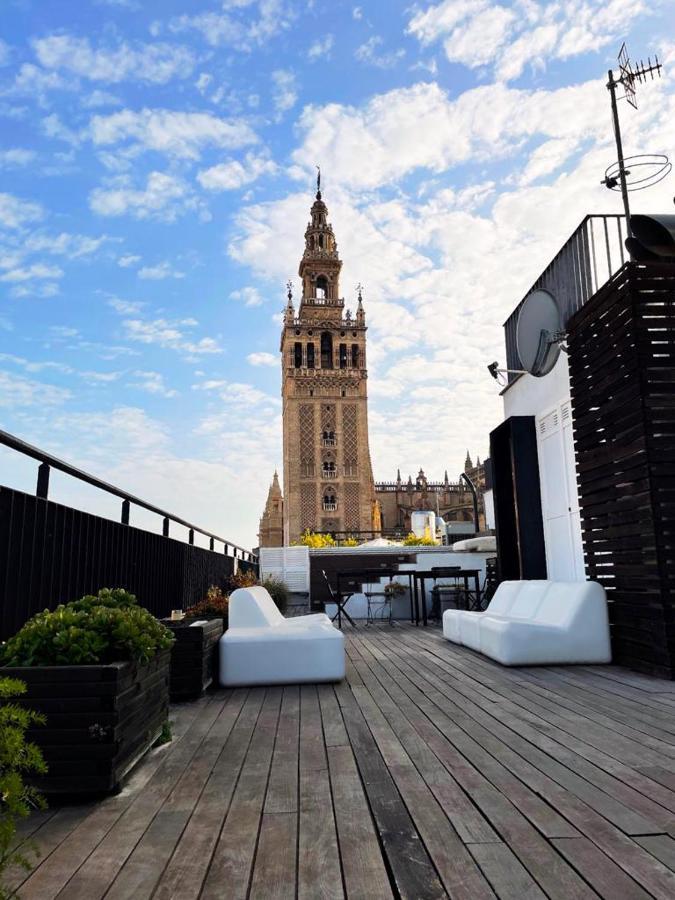 Catedral Square Apartment Севиля Екстериор снимка