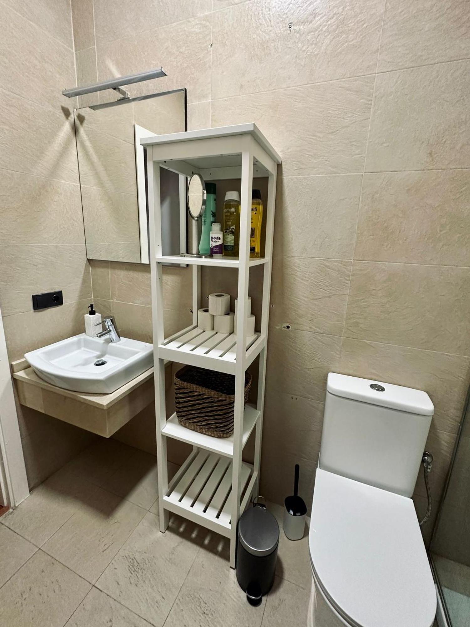 Catedral Square Apartment Севиля Екстериор снимка